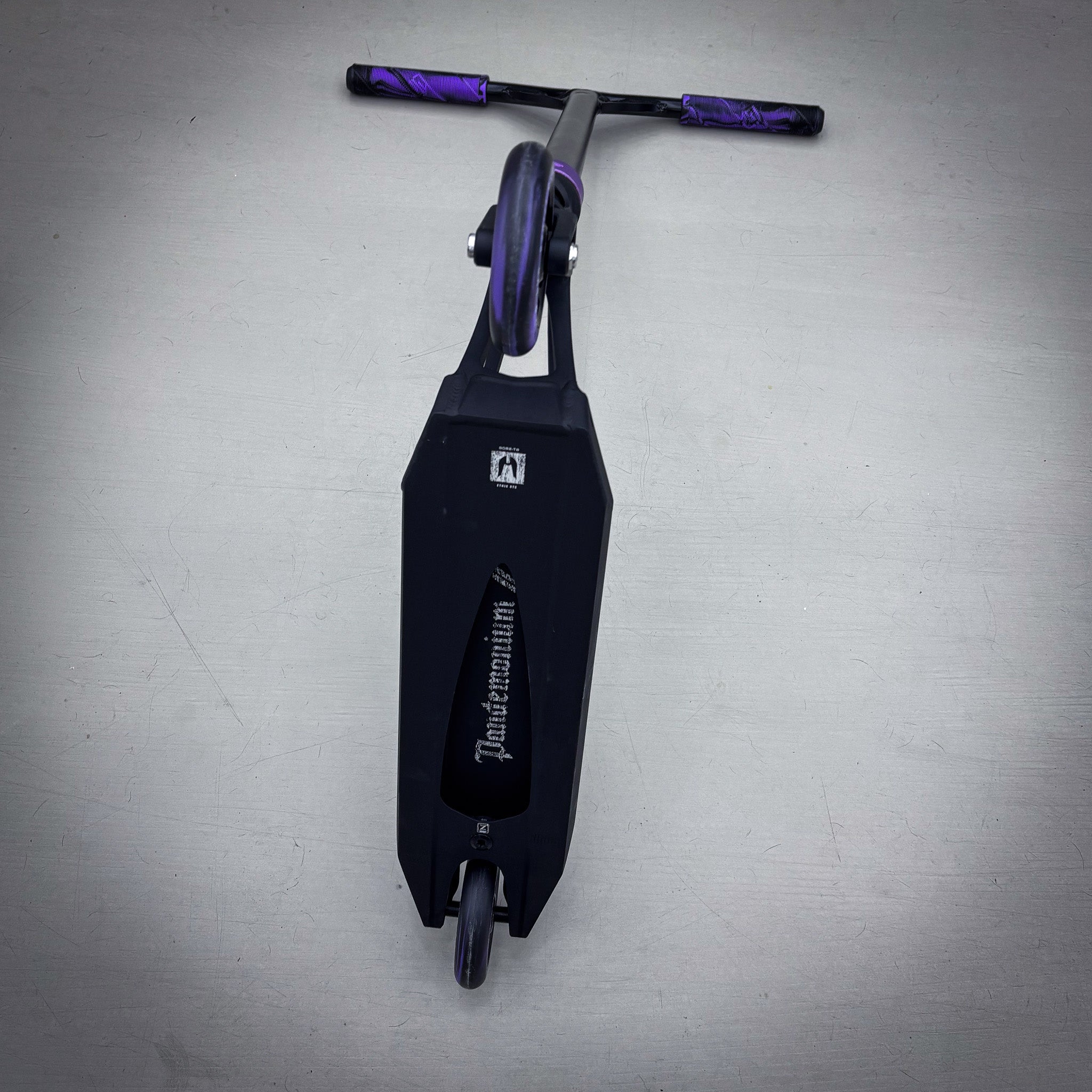 Striker Pande Black/Purple 460mm Custom Build - Black/Purple-ScootWorld.dk