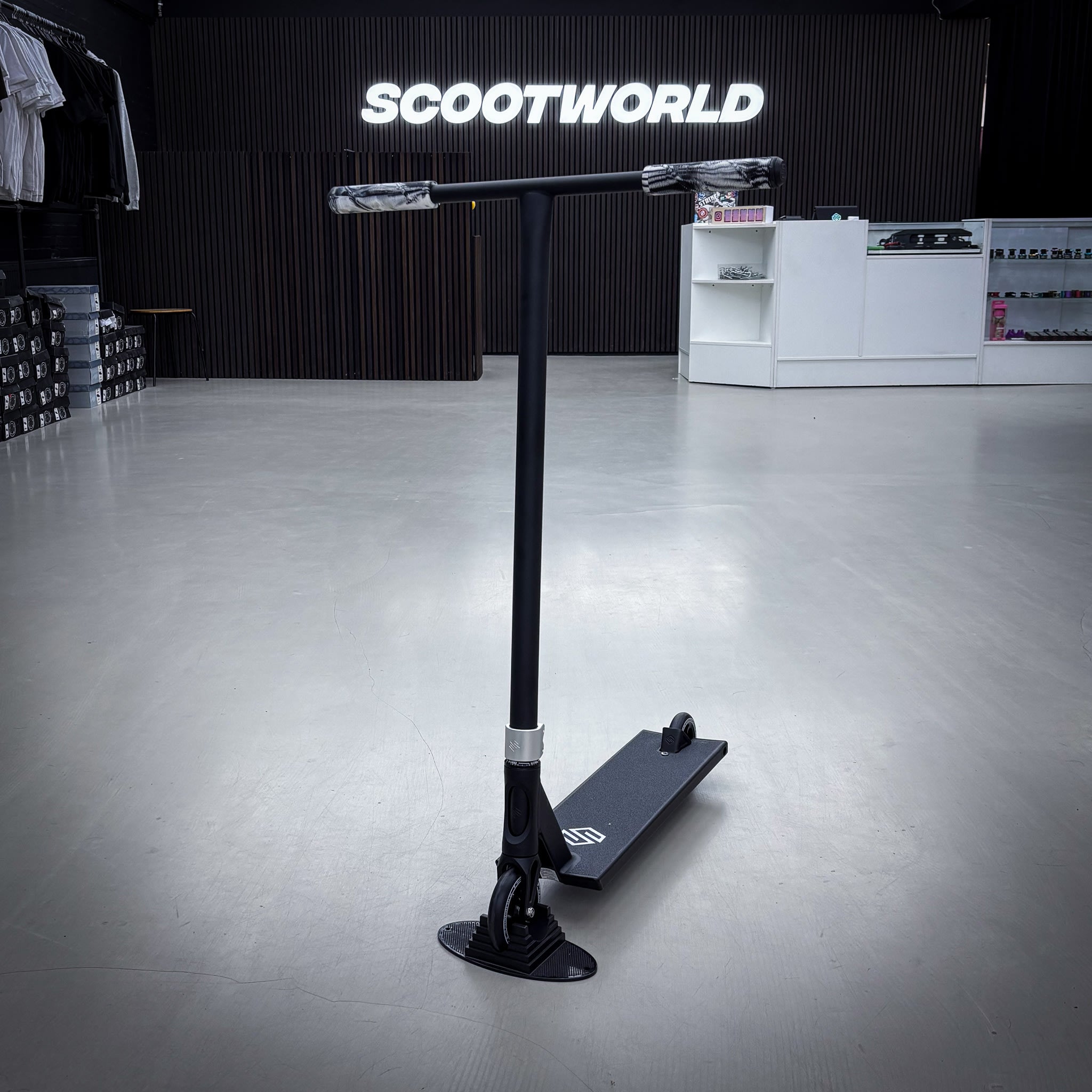 Striker Street Custom Løbehjul - Black/Silver-ScootWorld.dk