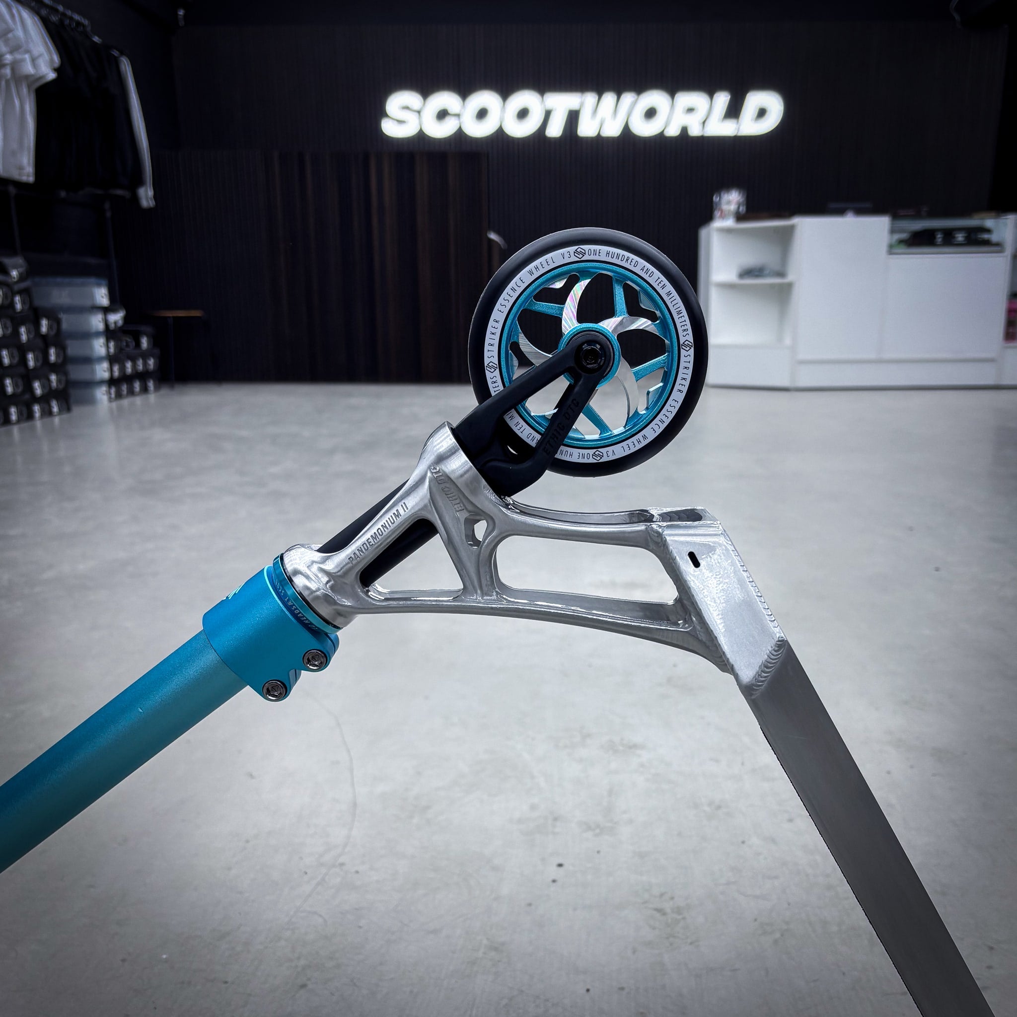 Striker Pande Raw/Teal/Black Custom Løbehjul - Raw/Teal/Black-ScootWorld.dk