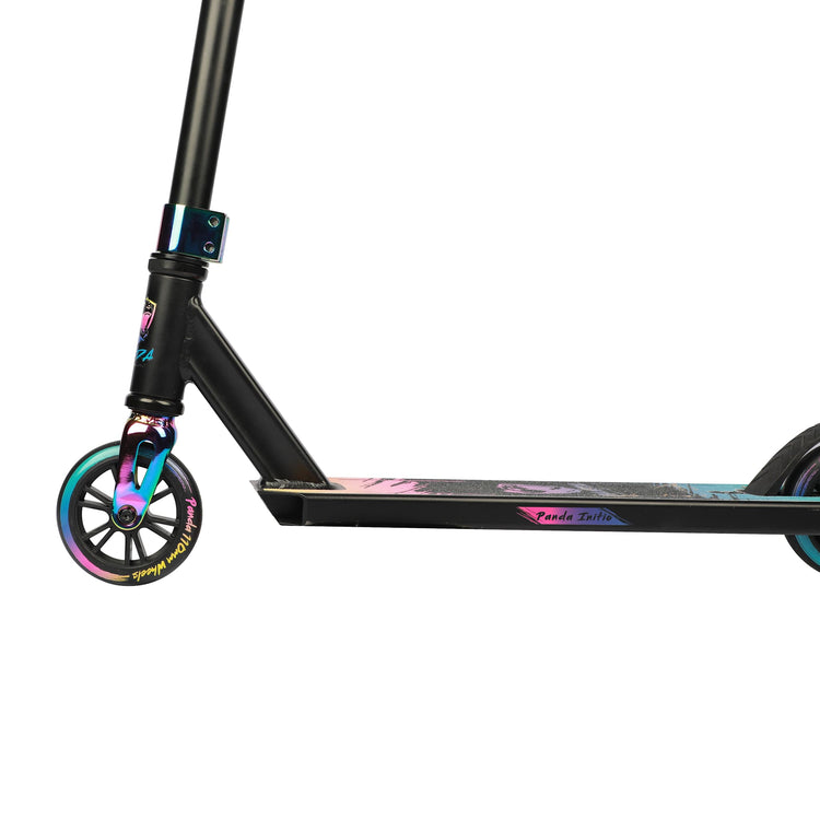 Panda Initio V2 Trick Løbehjul - Black/Rainbow-ScootWorld.dk