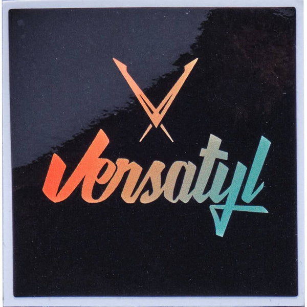 Versatyl Logo Klistermærke Til Løbehjul - Sort-ScootWorld.dk