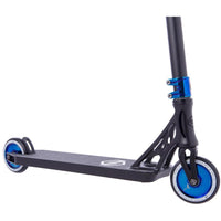 Striker Essence Trick Løbehjul - Black/Blue Chrome-ScootWorld.dk